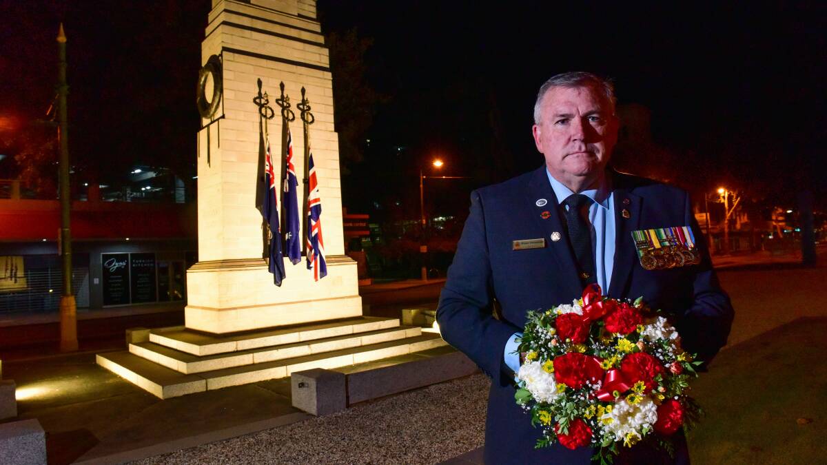 Bendigo and District RSL sub-branch president Peter Swandale laid a wreath on Anzac morning. Pictures: BRENDAN McCARTHY