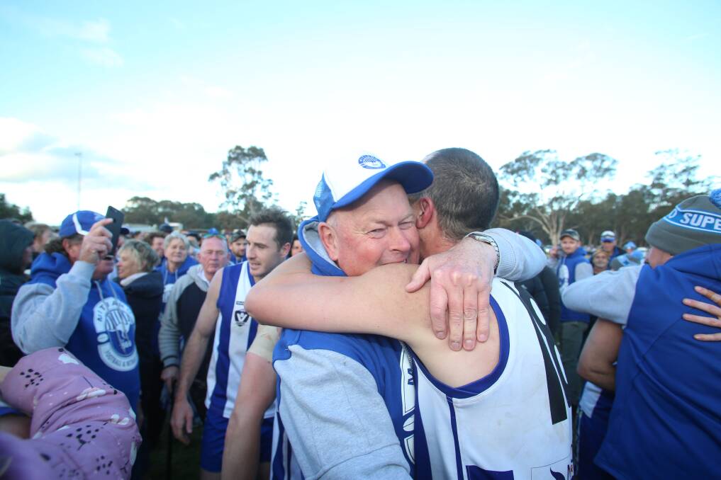 FLAG SUCCESS: Mitiamo's Rob Clohesy after the Superoos' 2019 grand final win over Pyramid Hill.