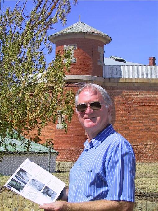 Poet Ross Donlon will hold a poetry event at the Old Castlemaine Goal.