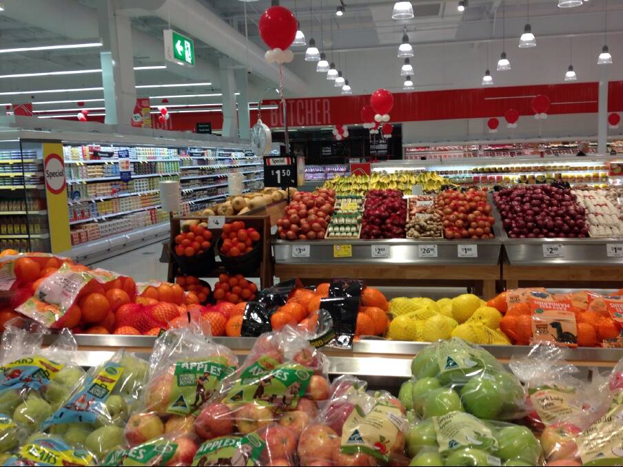 Coles, Lansell Square opens its doors: Photos, video