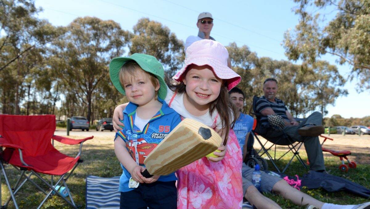 SPECTATORS: Jobe, 2, and Maya Jenkins, 5, were eager supporters at the Blue Ribbon cricket match between Bendigo police and Maiden Gully. Picture: Jim Aldersey