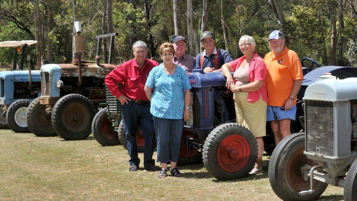 tractor fans: Wayne Humphries, Dawn Milsom, Barry Milsom, Michael Woods, Anne and Brian Dye. Picture: Jodie Donnellan