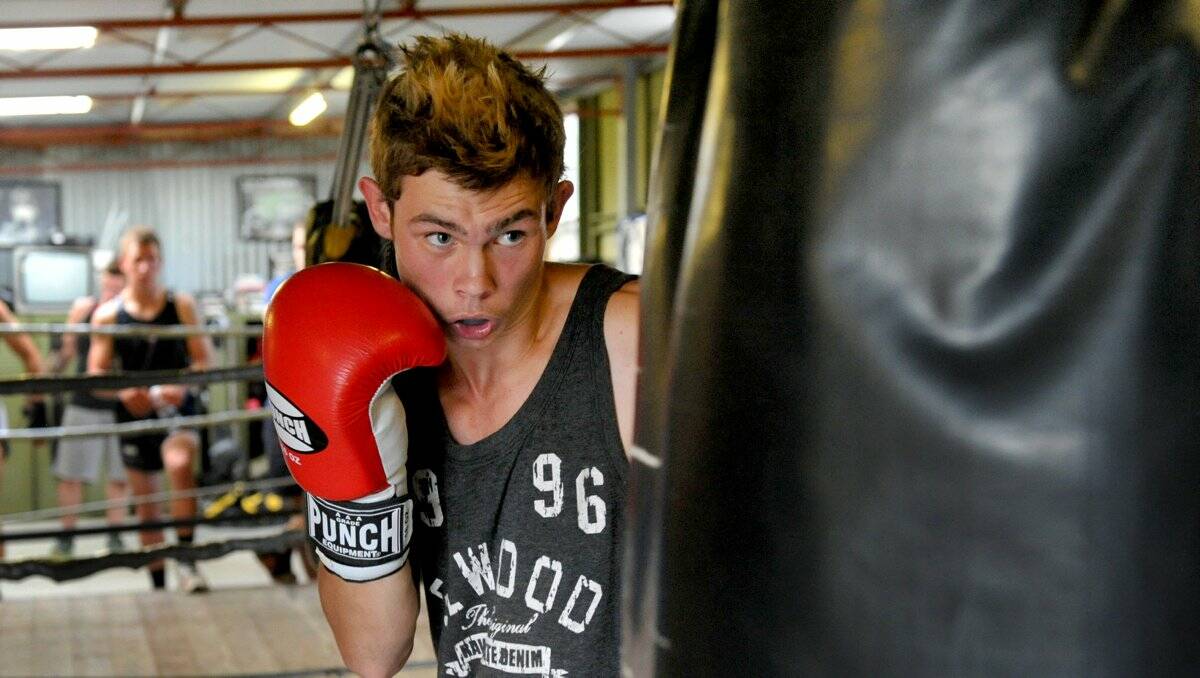 STRIKE: Boedan Nelson hits the heavy bag during training at the Bendigo Amateur Boxing Club's headquarters in California Gully. Picture: JODIE DONNELLAN  