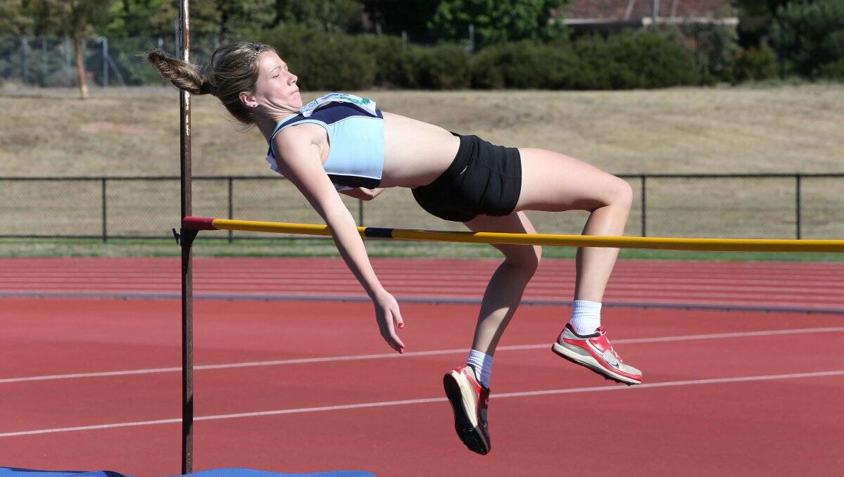 HOT FORM: Eaglehawk's Carlie Whitford clears the high jump bar in the under-18 girls heptathlon. Picture: PETER WEAVING 