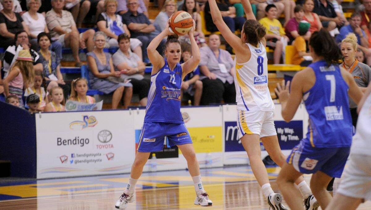 HOT HAND: Kelly Wilson was the Spirit’s most valuable player in the 84-67 win over Bulleen on Saturday night. Picture: JODIE DONNELLAN