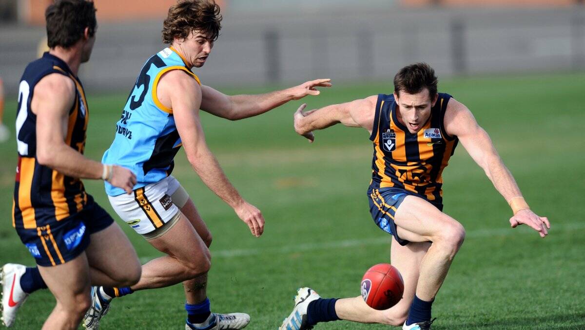 BACK IN FAVOUR: Justin Maddern will return to the Bendigo Gold forward line for tonight’s crucial clash with Box Hill Hawks. 