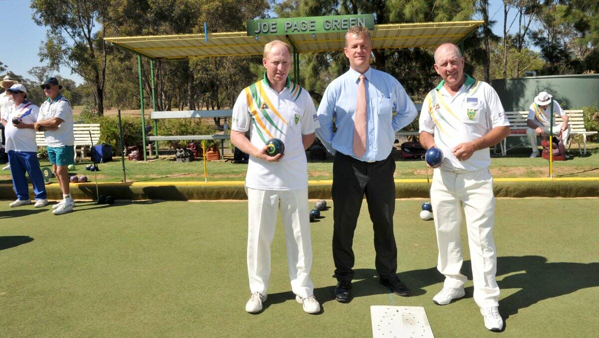 BOWLING ON: Greens director Joe Page, Bendigo Golf Club president Andrew Johnston, and Bendigo Golf Bowling Club president Les Dixon at yesterday’s opening of the second green. Picture: JODIE DONNELLAN  
