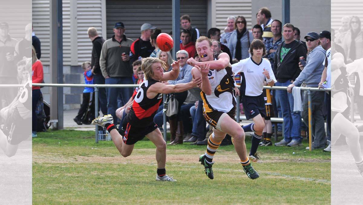 Football action between Huntly and Leitchville. Picture: Peter Weaving