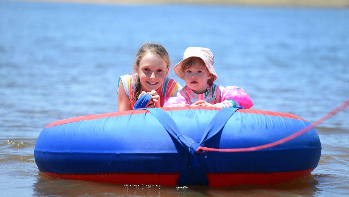 Cousins Layla and Scarlett Day at Lake Eppalock. Picture: Jim Aldersey