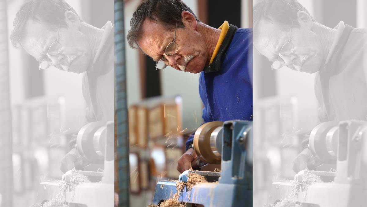2013 Bendigo Easter Festival. Woodturners expo. Arthur Curnic at work. Picture: Peter Weaving