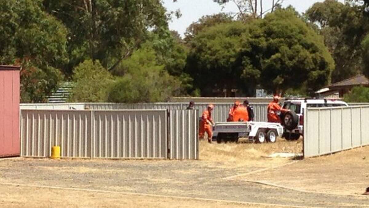 SES and CFA crews arrive at Huntly. Picture: Josh Fagan