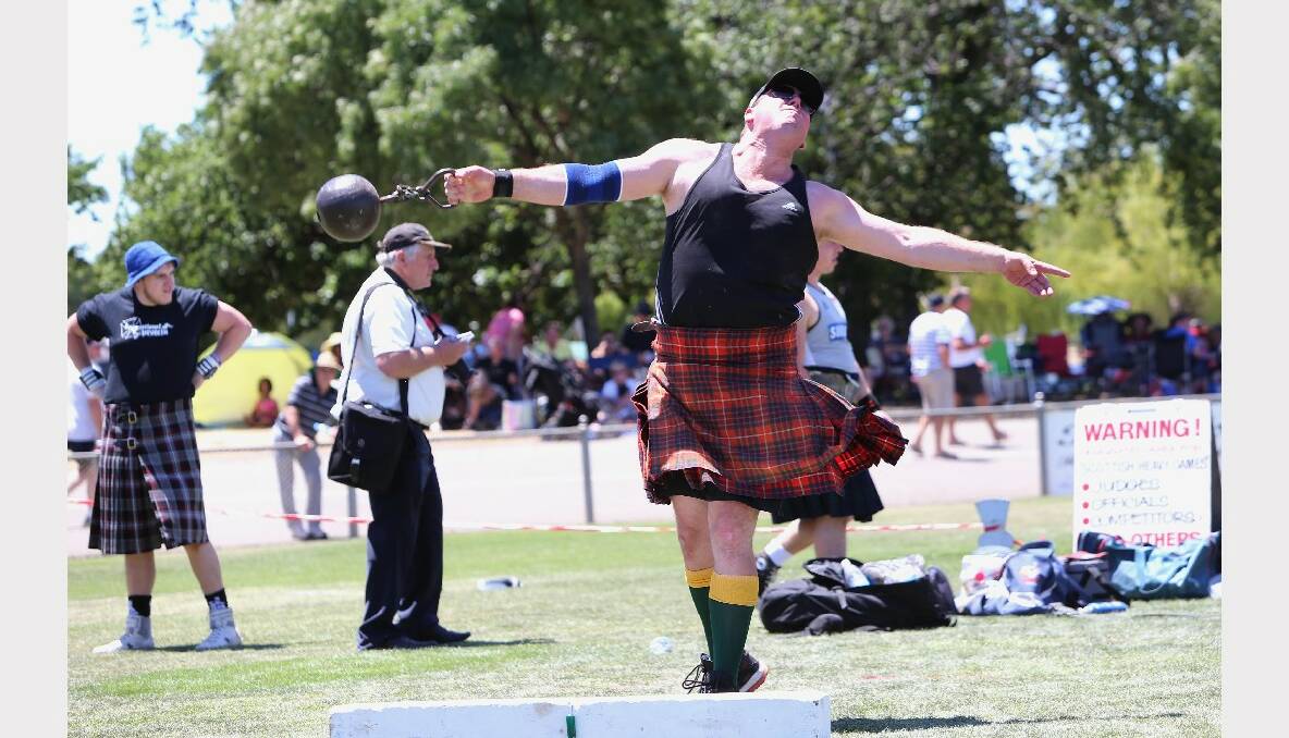 Maryborough Highland Gathering. Heavy games competitor Graham Hicks. Picture: Peter Weaving